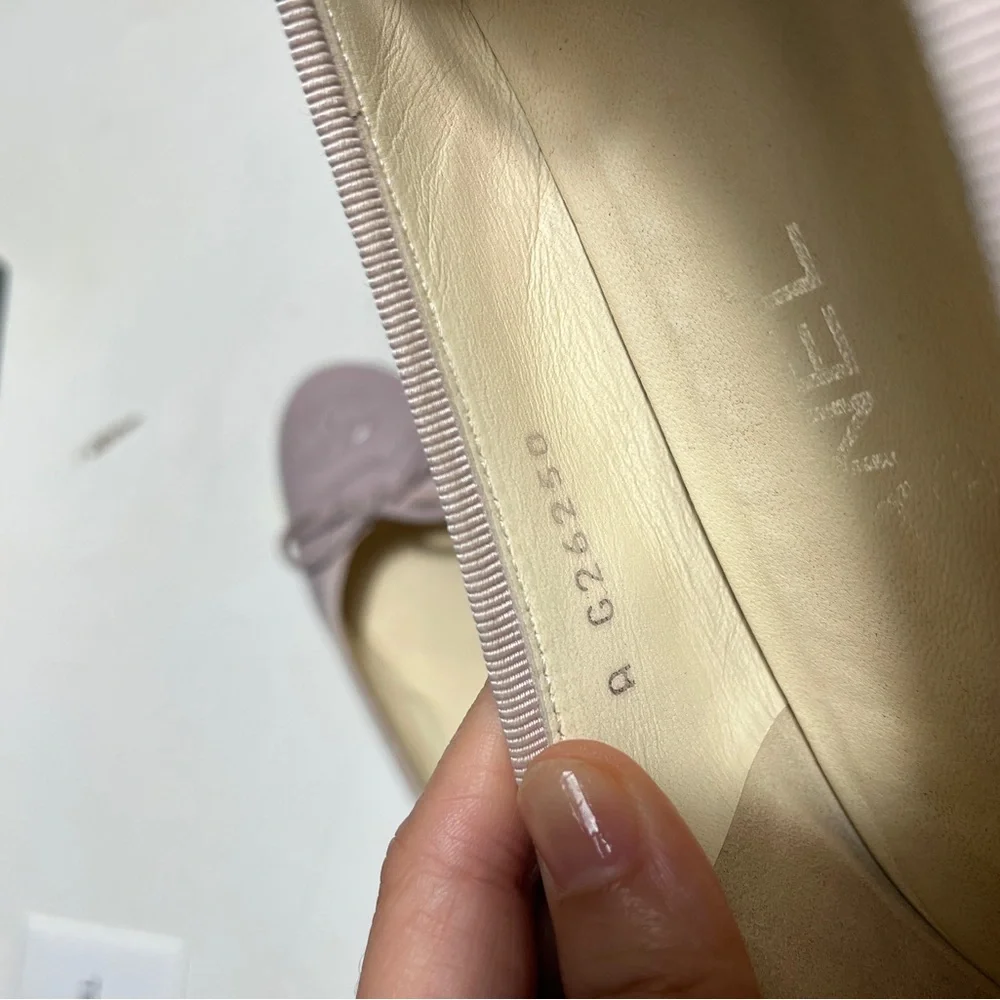 CHANEL Light Pink Quilted Flats - Picture 8 of 15